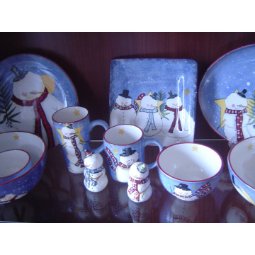 Plato de cena pintado a mano de cerámica con diseño de Navidad